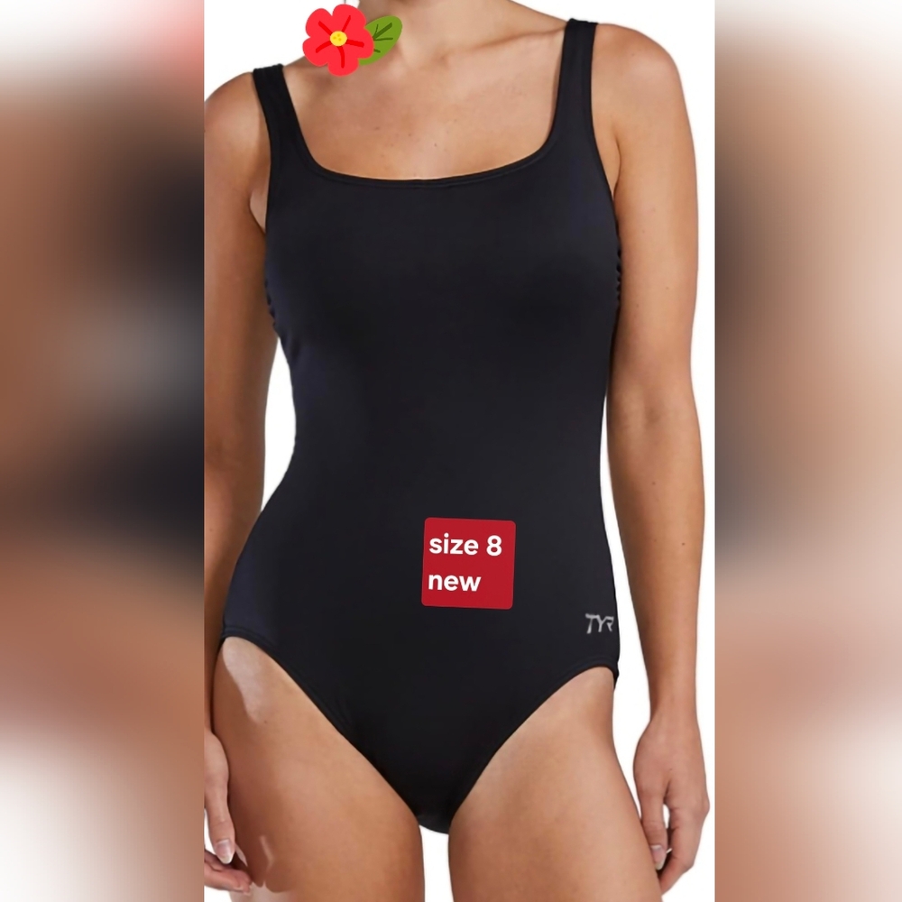 TYR Classic Black Swimsuit One Piece Size 8